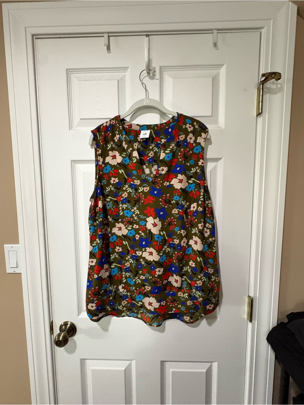 CAbi Olive Floral V-Neck Sleeveless Tank - Multicolor Print